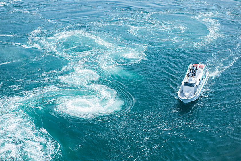 Awaji →<br>
Naruto (1 h)→<br>
Tokushima (40 min)