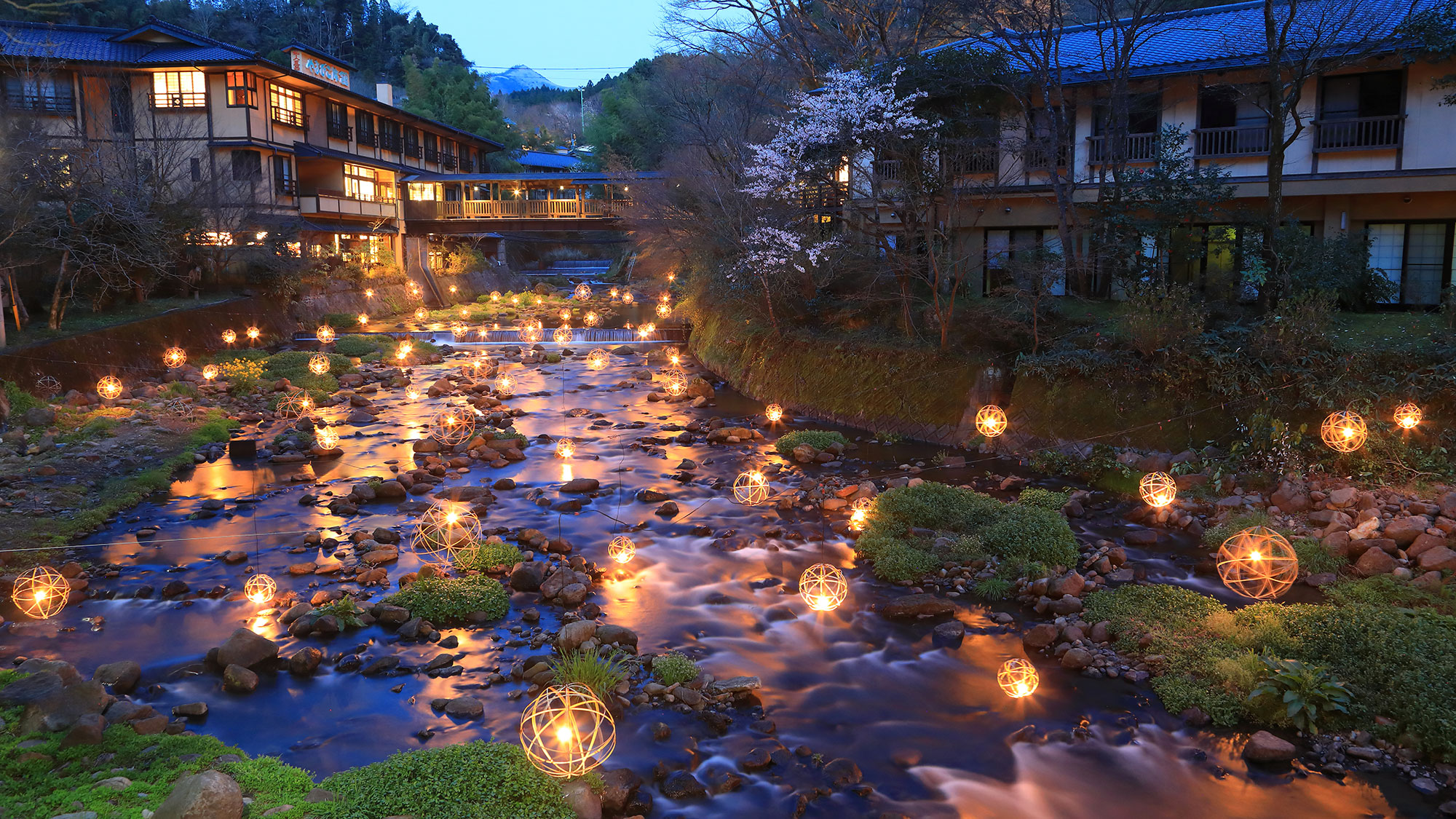 Traverse Kyushu from north to south Plan – 7 Days