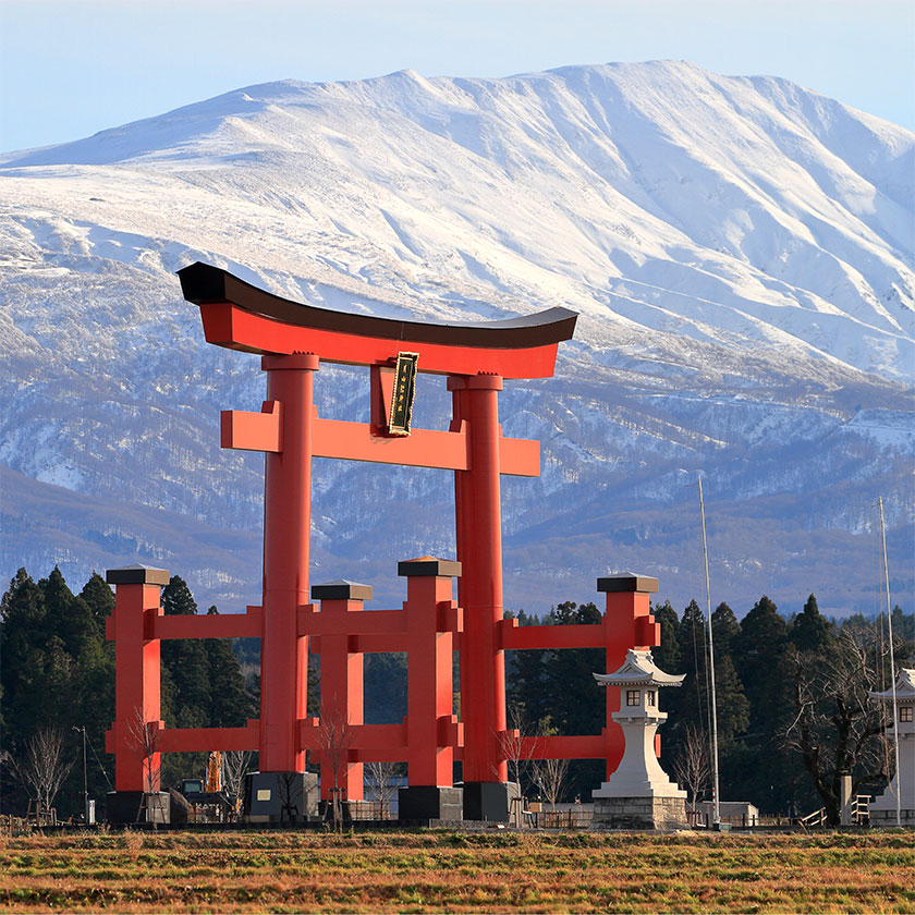 【July–September】<br>
Tsuruoka (Haguro & Yudonosan)